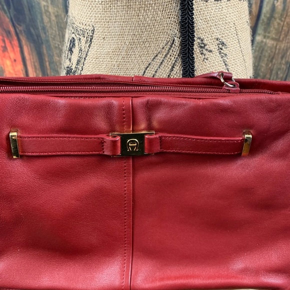 Etienne Aigner Red Leather Purse - Picture 2 of 4